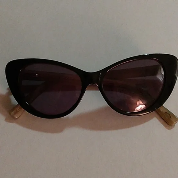 Fossil Black and Brown Sunglasses NWOT Amazon.com: Fossil FOS3078s Round Sunglasses, Dark HAVANA  main image 4